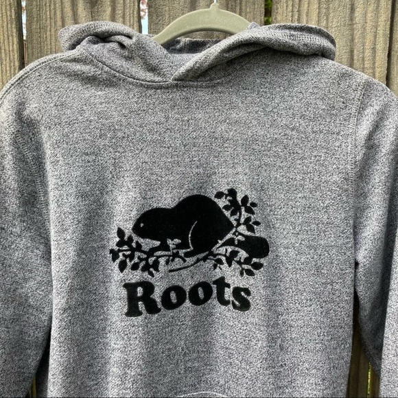 - Roots Kanga Hoodie Girls XXL  (12-14 ) - Picture 1 of 7